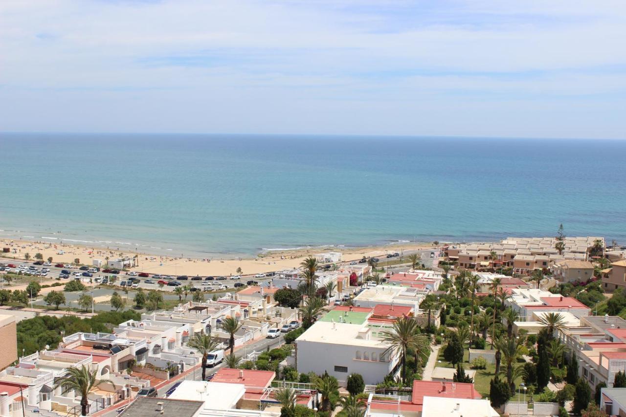 Apartamento con vistas al mar Torrevieja Exterior foto